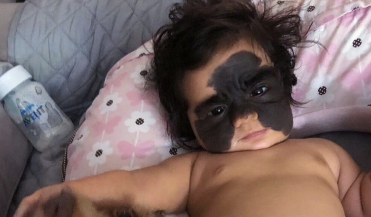 Mom freezes after the baby is born. Look at her today - BlogNews